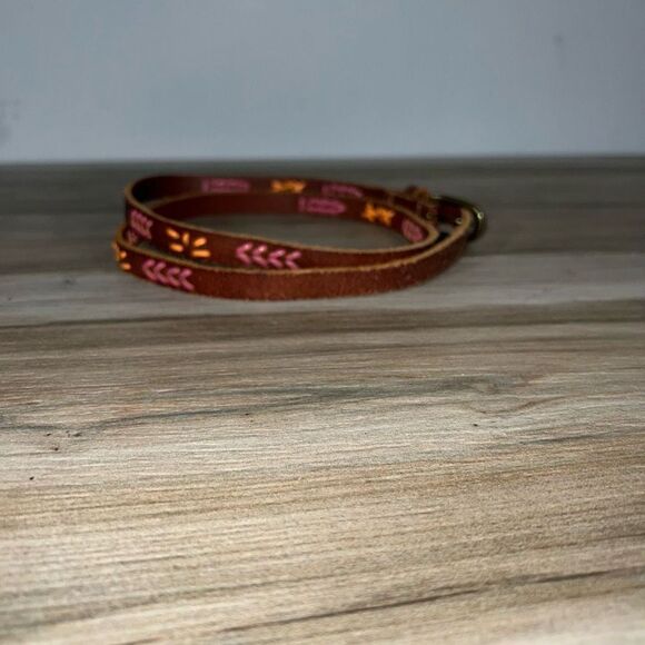 J. Crew Skinny Leather Belt Women Small Hot Pink Orange Brown Gold Tone Buckle - Picture 4 of 7